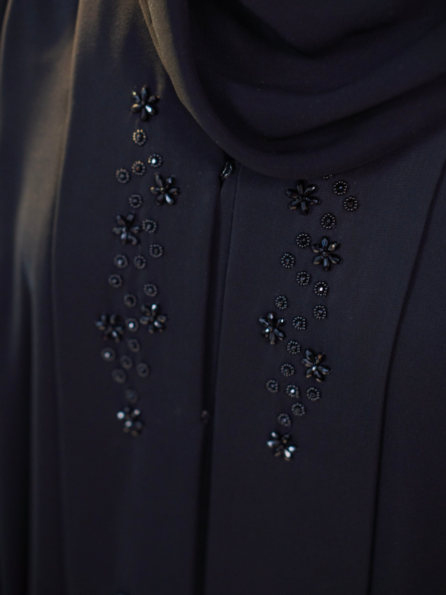 Noir Petal Abaya