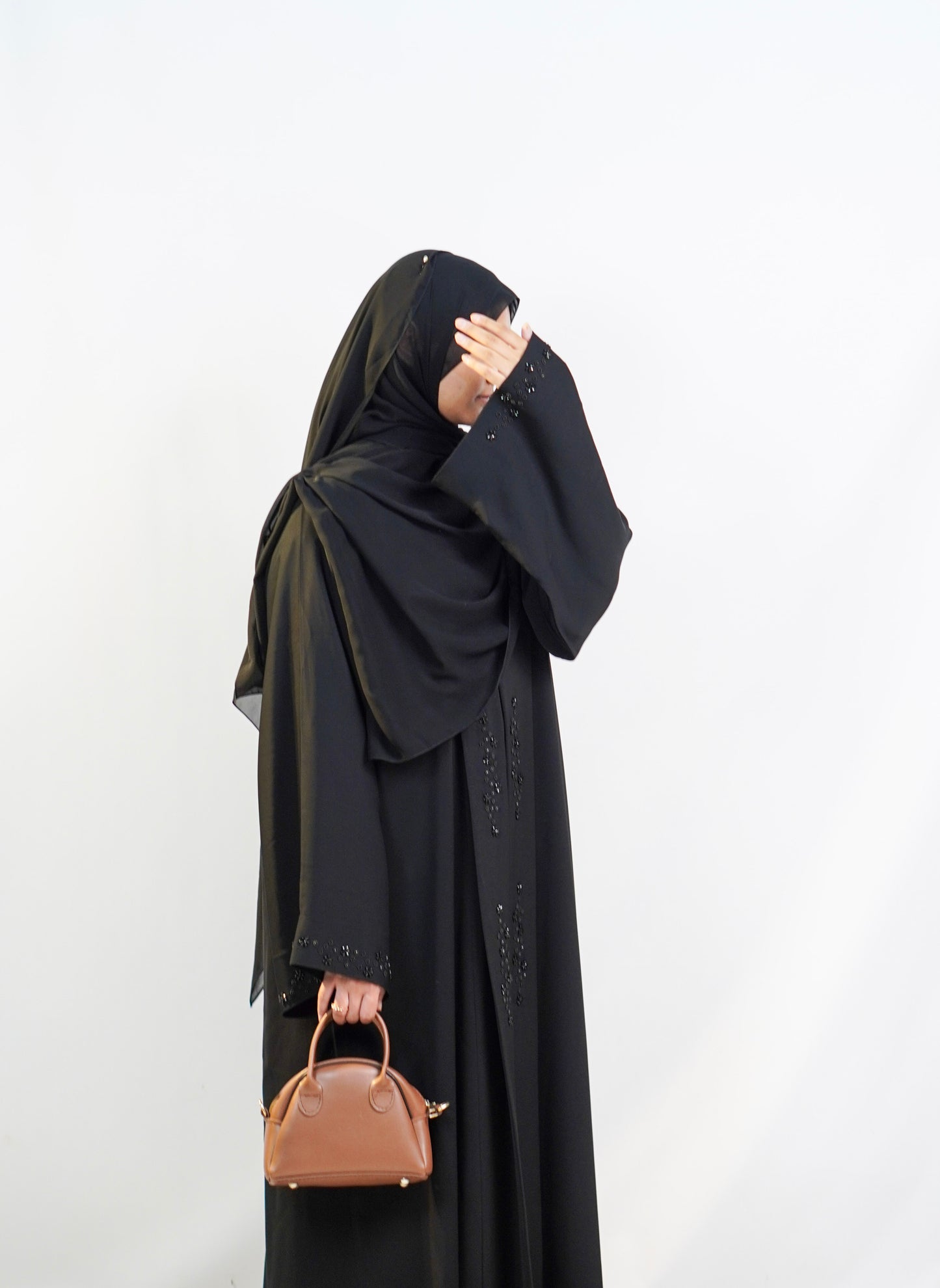 Noir Petal Abaya